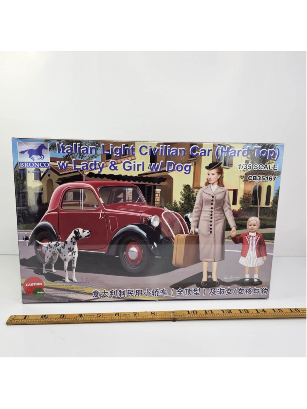 SEALED Bronco 1:35 Italian Light Civilian Car (Hard Top) with Lady & Girl w/Dog